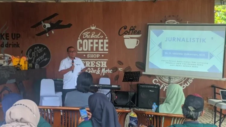 Jurnalis Harus Paham Kewajiban dalam Menjalankan Profesi